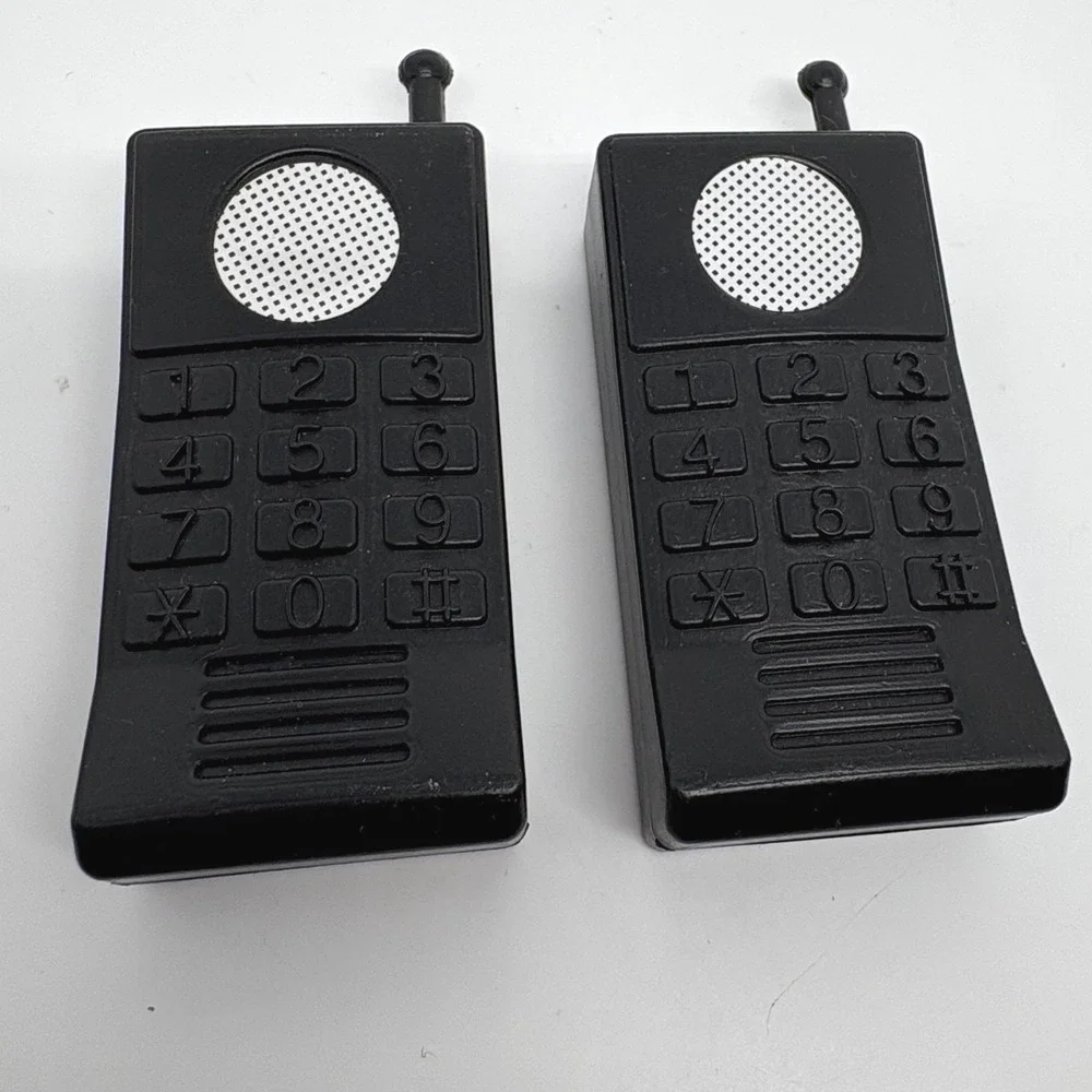 2 Miniature Walkie Talkie Toy Set Black Plastic Action Figure Prop Spy *pretend
